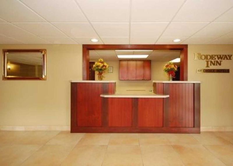 Rodeway Inn Норфолк Екстер'єр фото